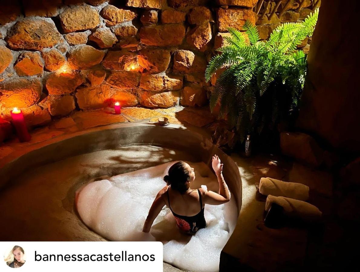 ホテル Casa Mahanaim バリチャラ エクステリア 写真