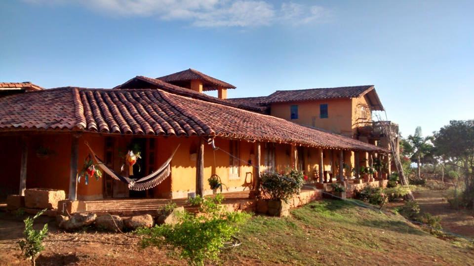 ホテル Casa Mahanaim バリチャラ エクステリア 写真