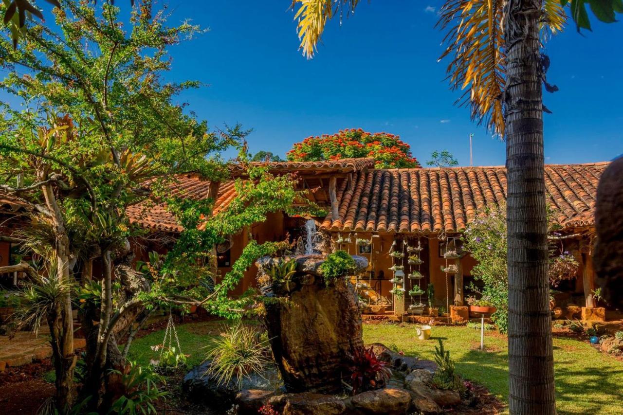 ホテル Casa Mahanaim バリチャラ エクステリア 写真