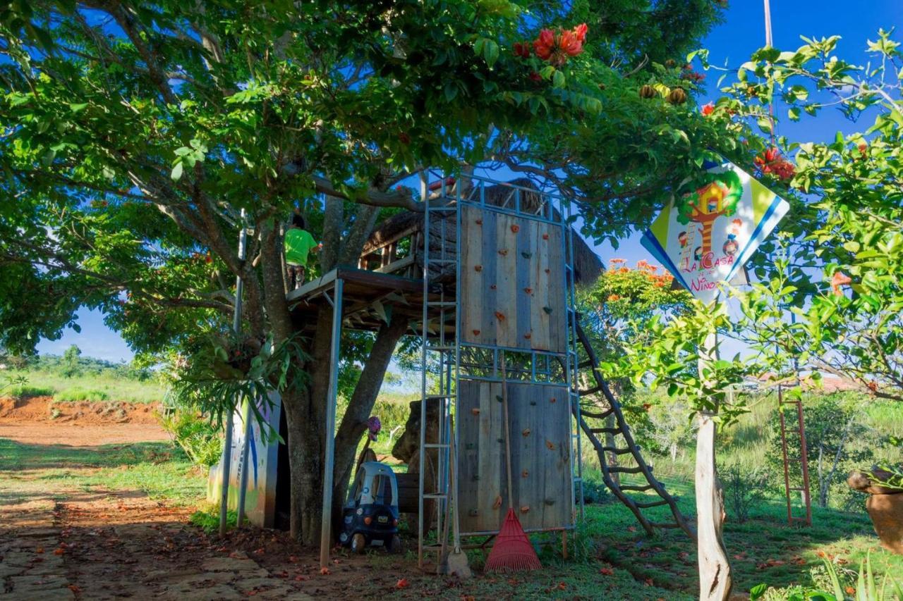 ホテル Casa Mahanaim バリチャラ エクステリア 写真